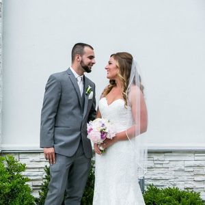 Meet your Posher, Shana